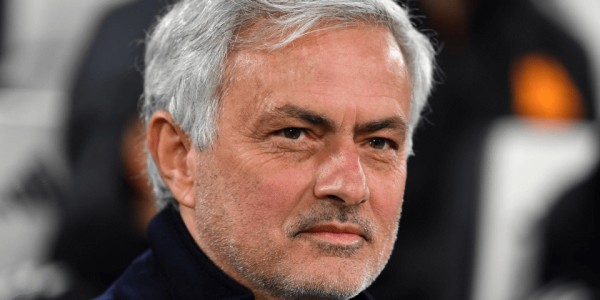 穆帅：用不可思议总结我皇马生涯，拿的西甲很多纪录没被破