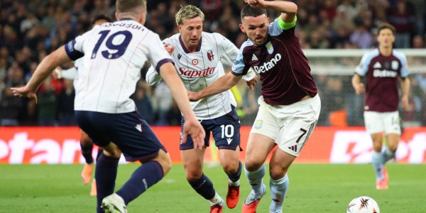 欧联杯联赛阶段第1轮：阿斯顿维拉1-0博洛尼亚
        
    欧联杯联赛阶段第1轮：阿斯顿维拉1-0博洛尼亚