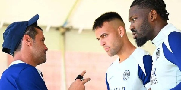 国际米兰整风会议流出：齐沃的三点意见和劳塔罗的鞠躬致歉