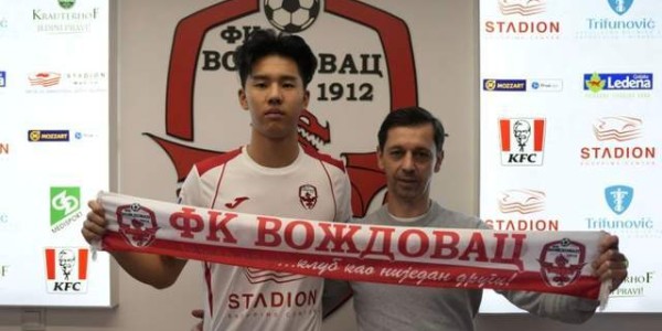 有戏！张家鸣加盟英超伯恩利U21：非中资球队，跨级入选！