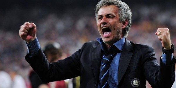 1个借口引爆争议！费内巴切解雇穆帅真相曝光，球迷震怒