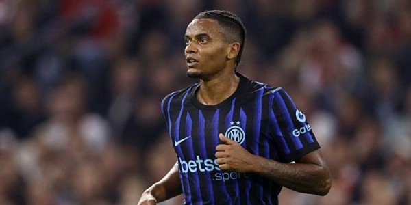 意甲动态：米兰球迷热情支持红黑军，国米新星持续耀眼备受好评